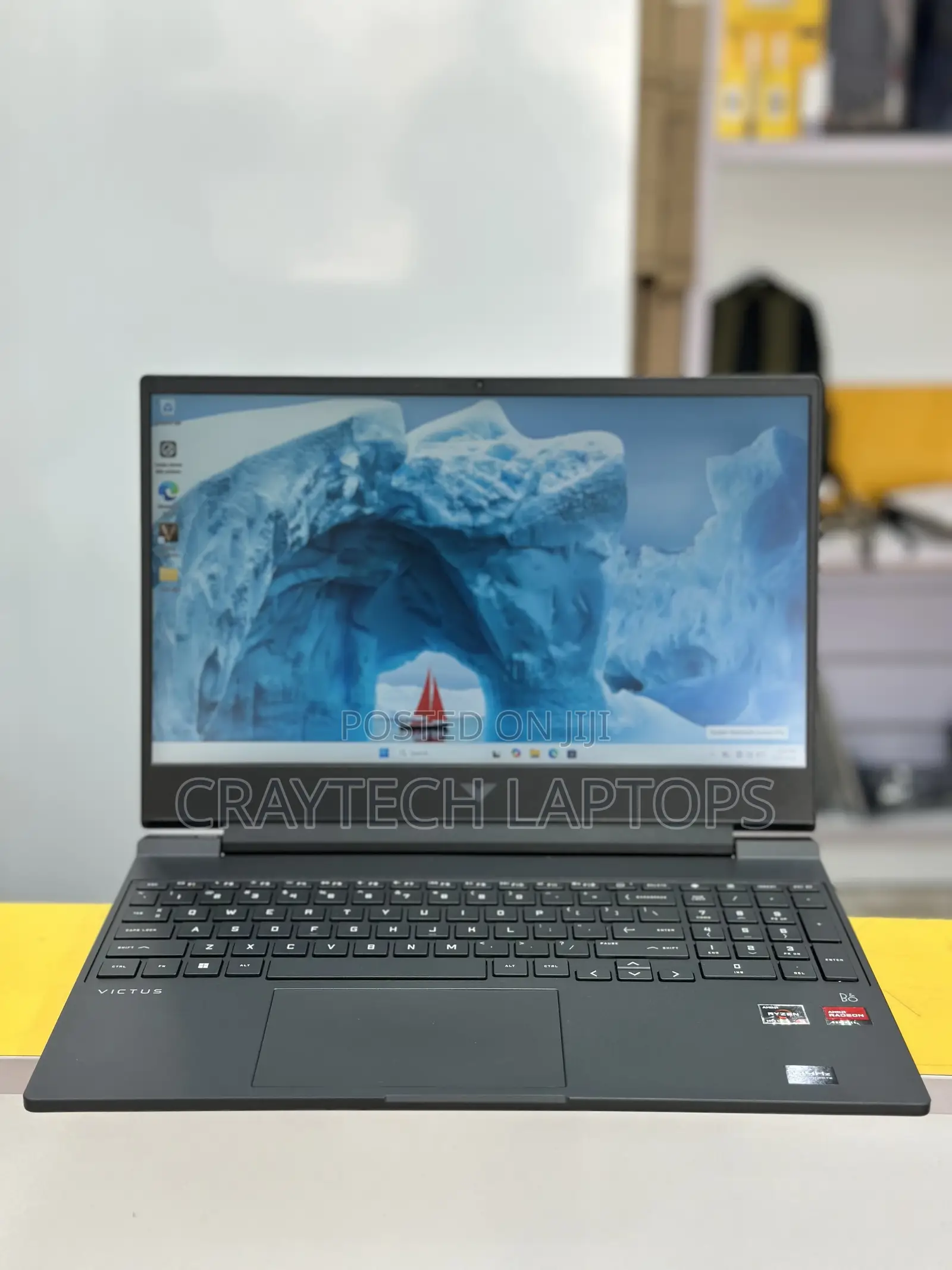 New Laptop HP Victus 15 16GB AMD Ryzen 5 SSD 512GB