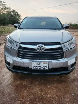 Toyota Highlander Limited 4dr SUV AWD (3.5L 6cyl 6A) 2015 Gray