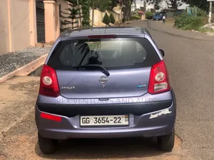 Nissan Pixo 1.0 FWD 2012 Blue