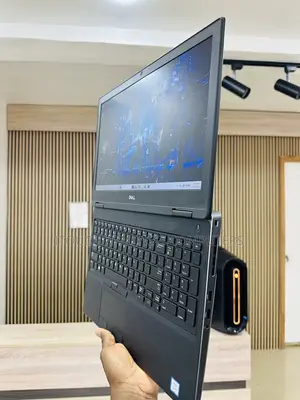 Laptop Dell Precision 7530 48GB Intel SSD 512GB