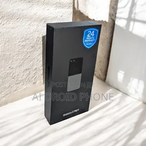 New Samsung Galaxy Z Flip 5 256 GB Gold