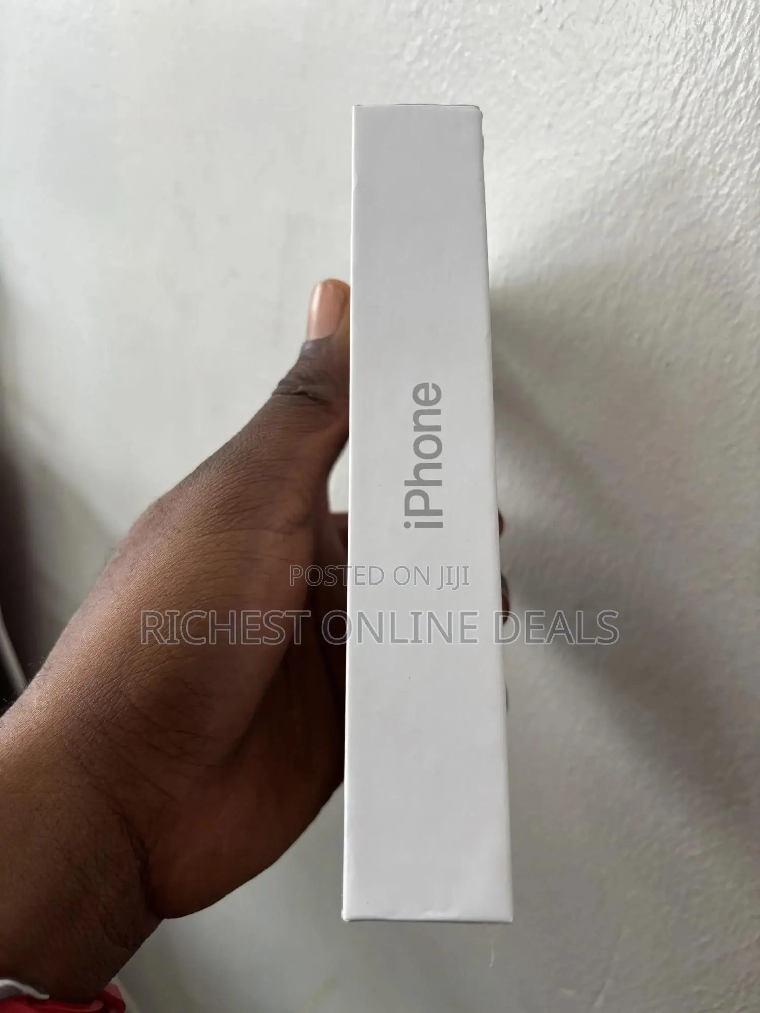 New Apple iPhone 13 128 GB White
