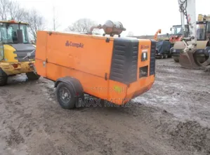 Air Compressor Compair 4 Cylinder, 9 Bar, 470 CFM
