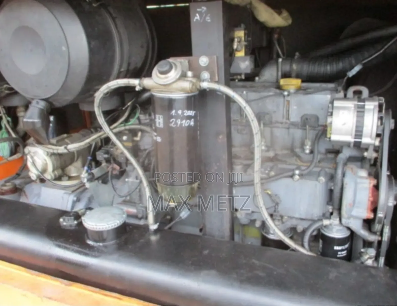 Air Compressor Compair 4 Cylinder, 9 Bar, 470 CFM