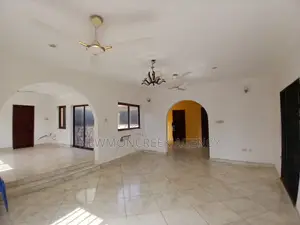 4bdrm Bungalow in Ashiyie Adenta, Accra Metropolitan for rent