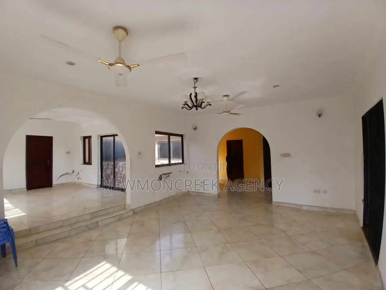 4bdrm Bungalow in Ashiyie Adenta, Accra Metropolitan for rent