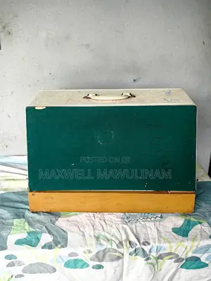 Novum Mark Iii Manual/Electric Sewing Machine