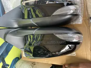 Toyota Camry 2014 Side Mirror With Light