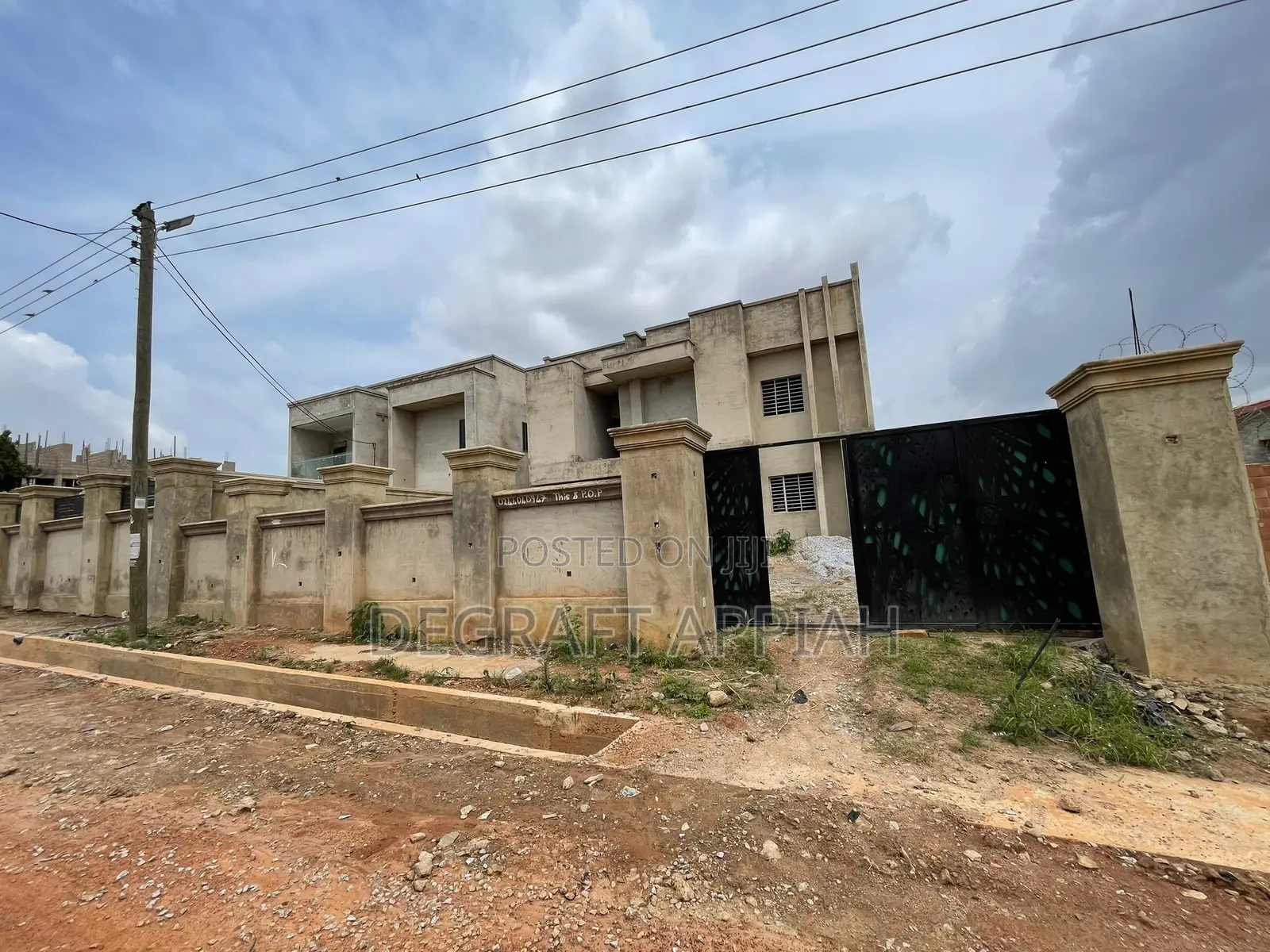 Semi Complete 4 Bedrooms House For Sale @ Abrepo Near Kumasi Girls Shs