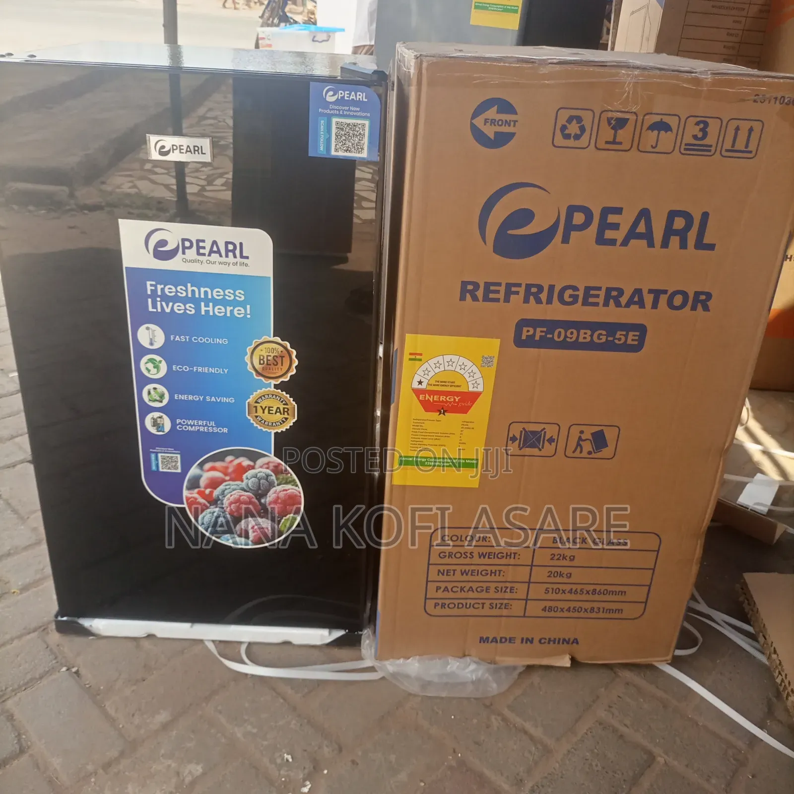 Pearl 91litres Table Top Refrigerator Black Mirror