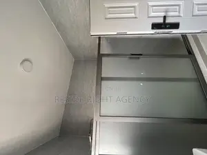 3bdrm House in Acp, Kwabenya for rent