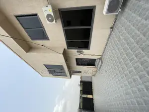 3bdrm House in Acp, Kwabenya for rent