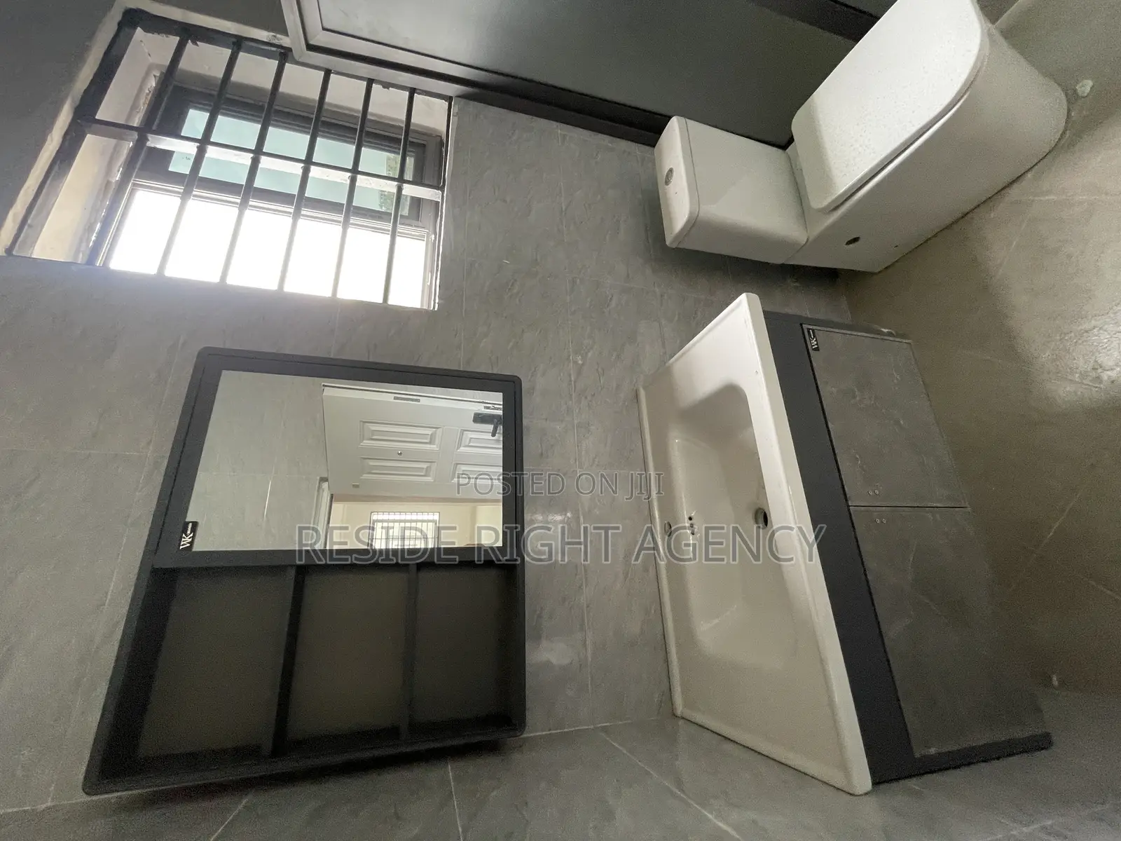 3bdrm House in Acp, Kwabenya for rent