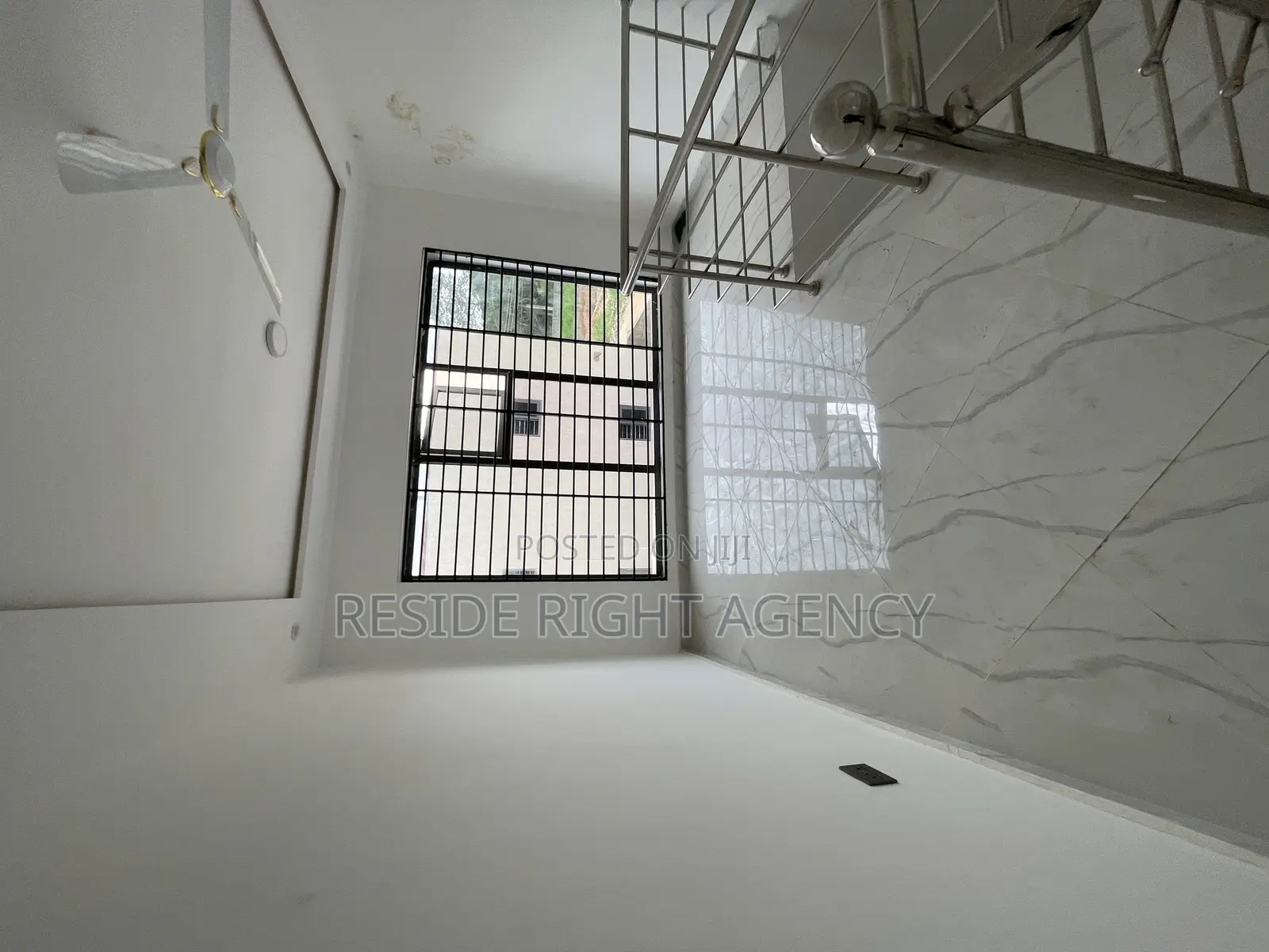 3bdrm House in Acp, Kwabenya for rent
