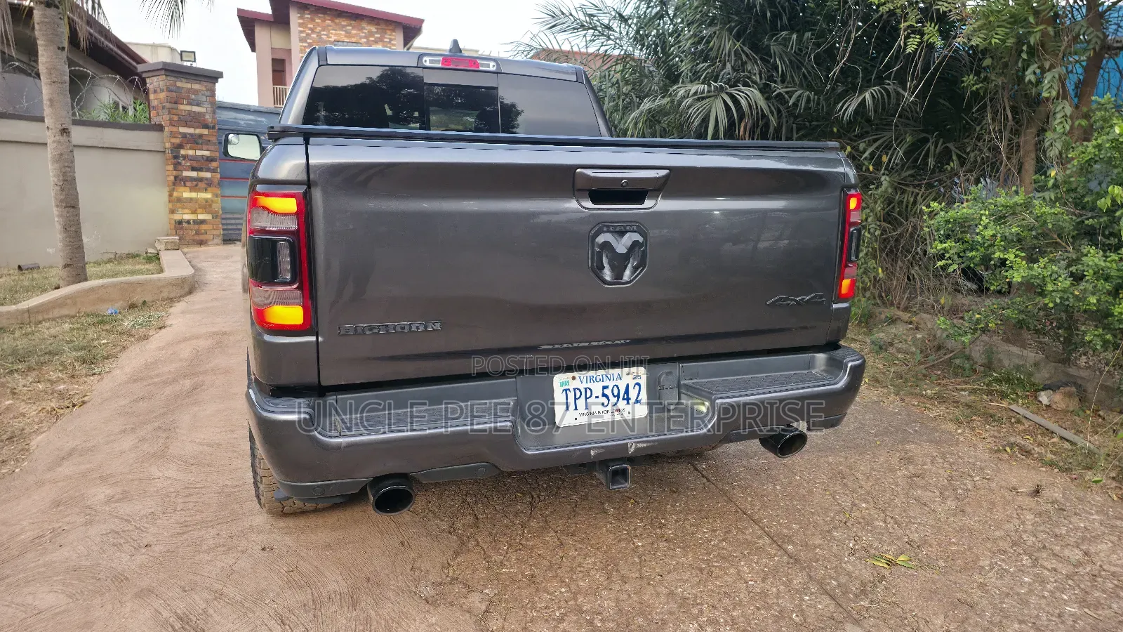 Dodge RAM 1500 3.6 Petrol AWD 2022 Gray