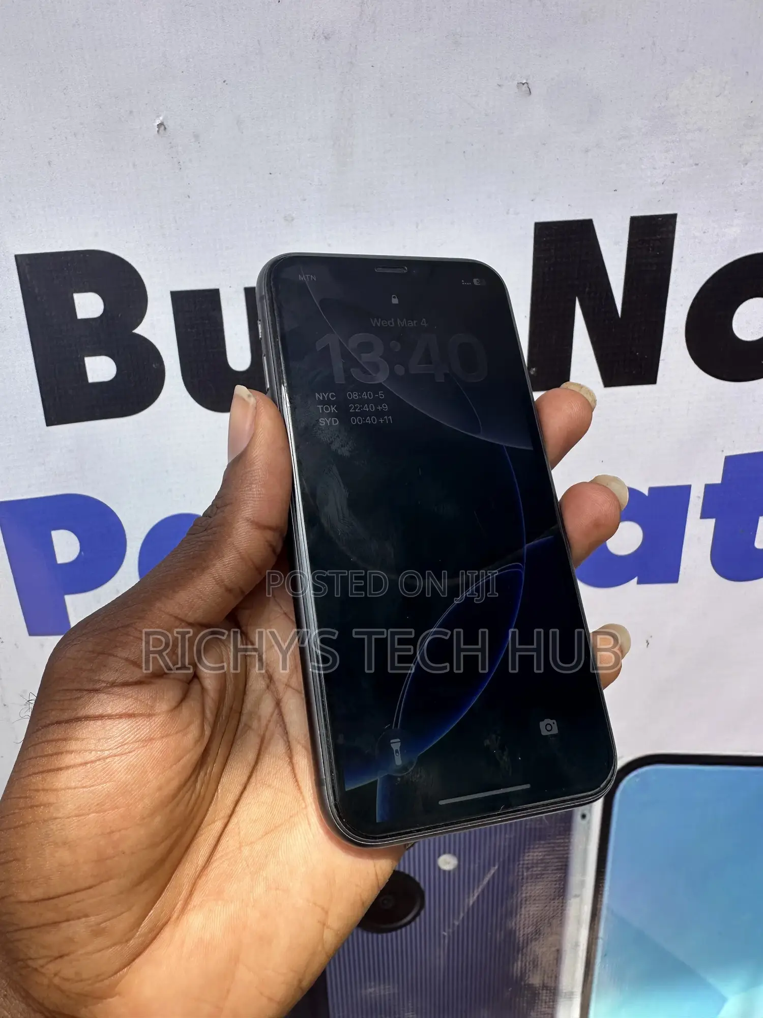 Apple iPhone 11 64 GB Black