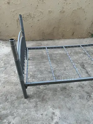 Single Metal or Bunk Bed