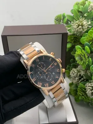 Luxurious Tommy Chain Watch