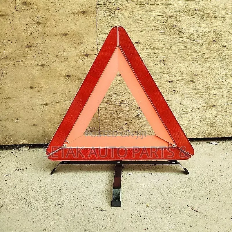 Safety Foldable Emergency Warning Triangle Kit With Storage Cage