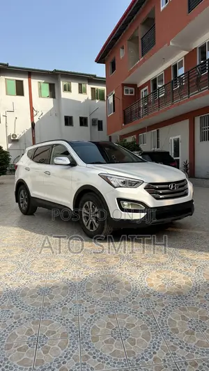 Hyundai Santa Fe 2015 White