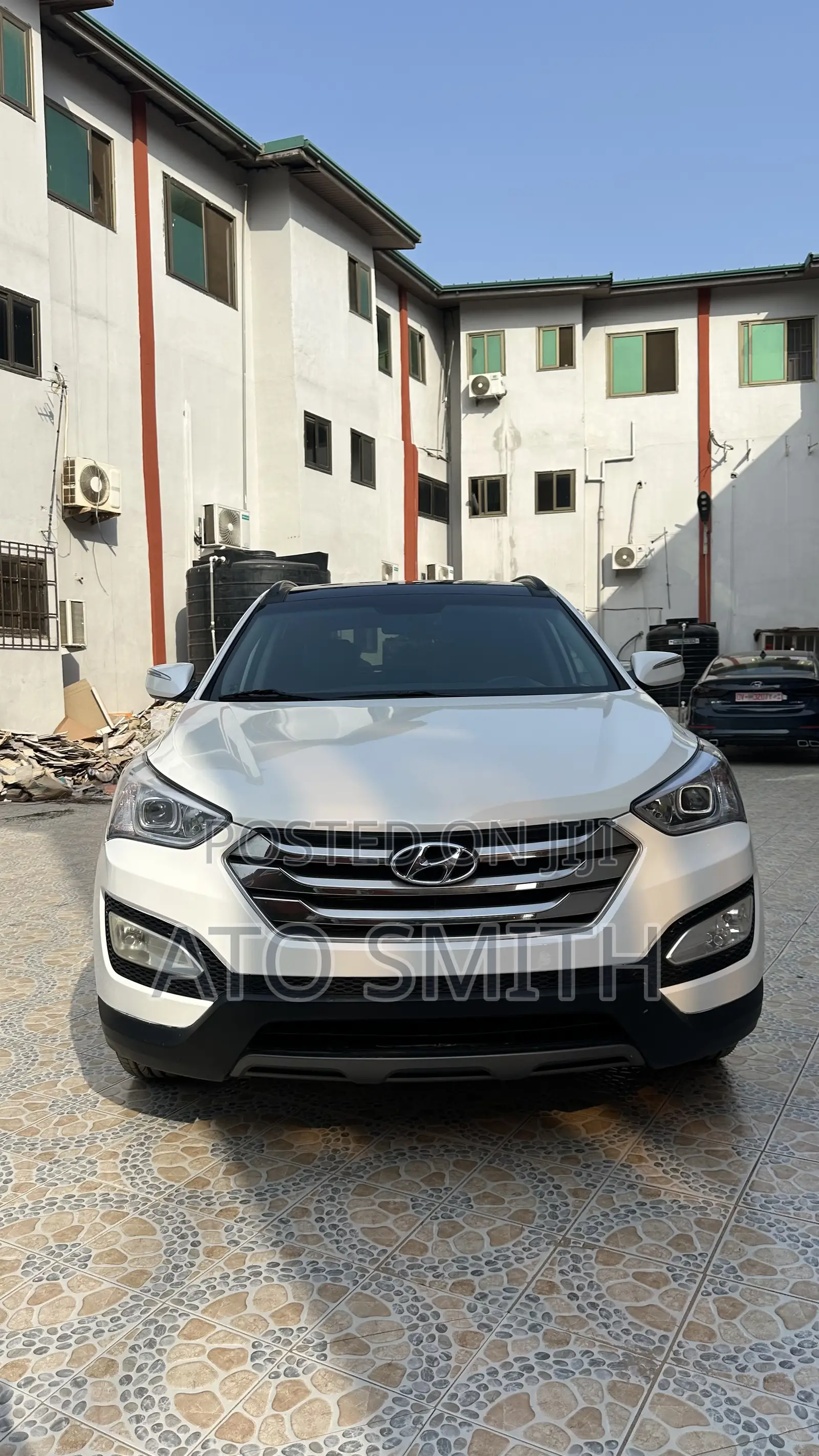 Hyundai Santa Fe 2015 White