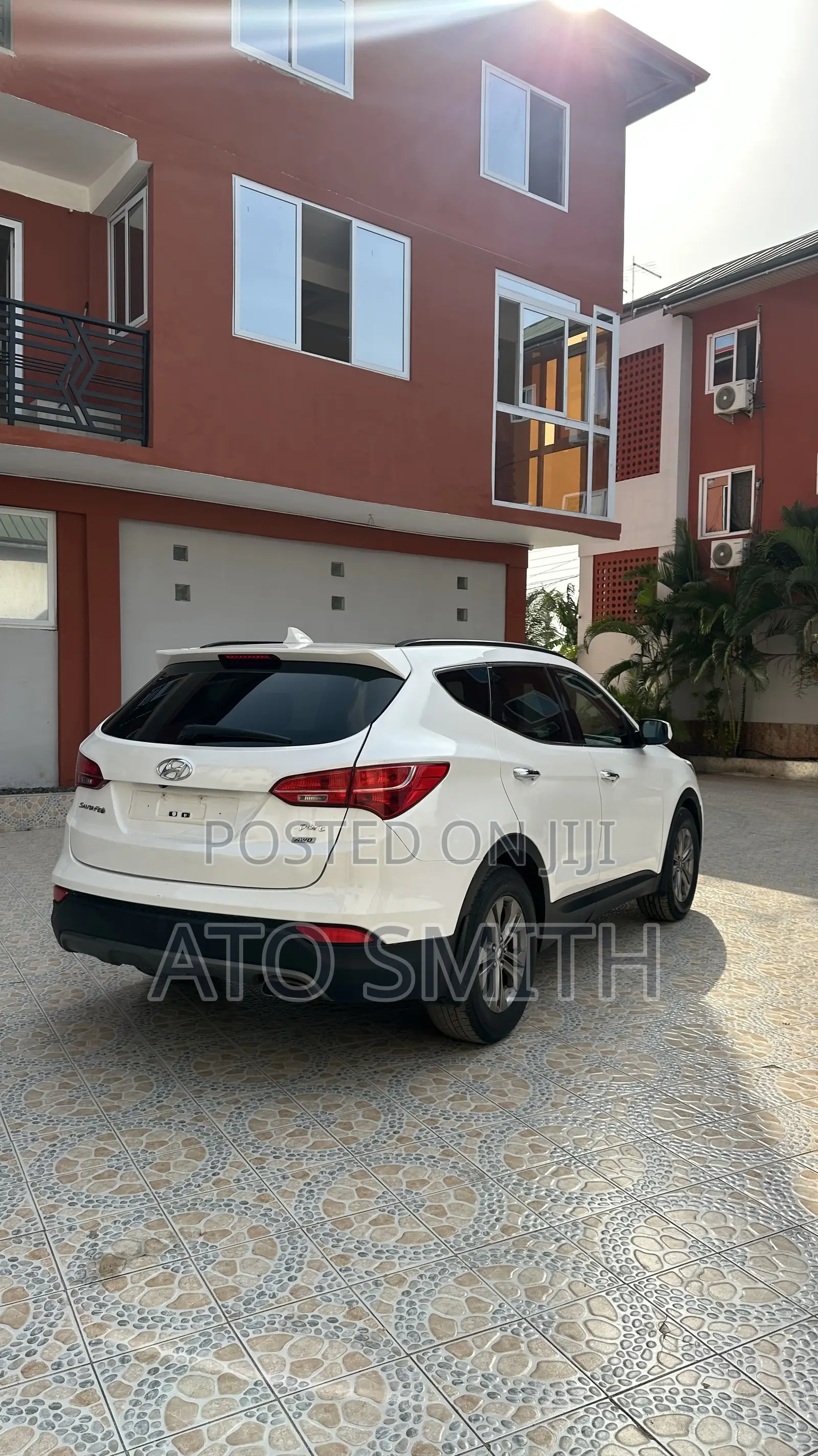 Hyundai Santa Fe 2015 White