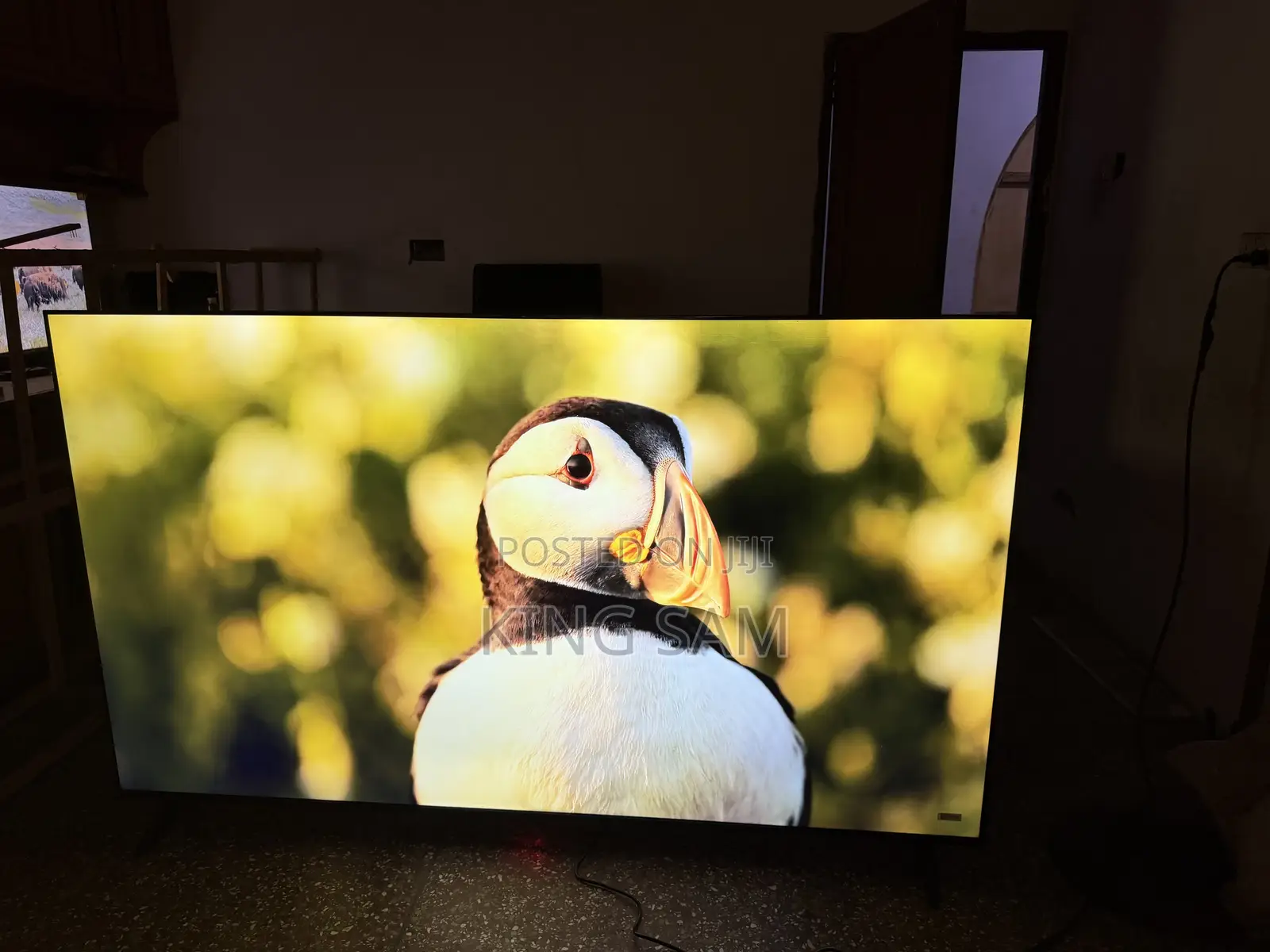 Brand New 85 Inches Oled Smart Tv 