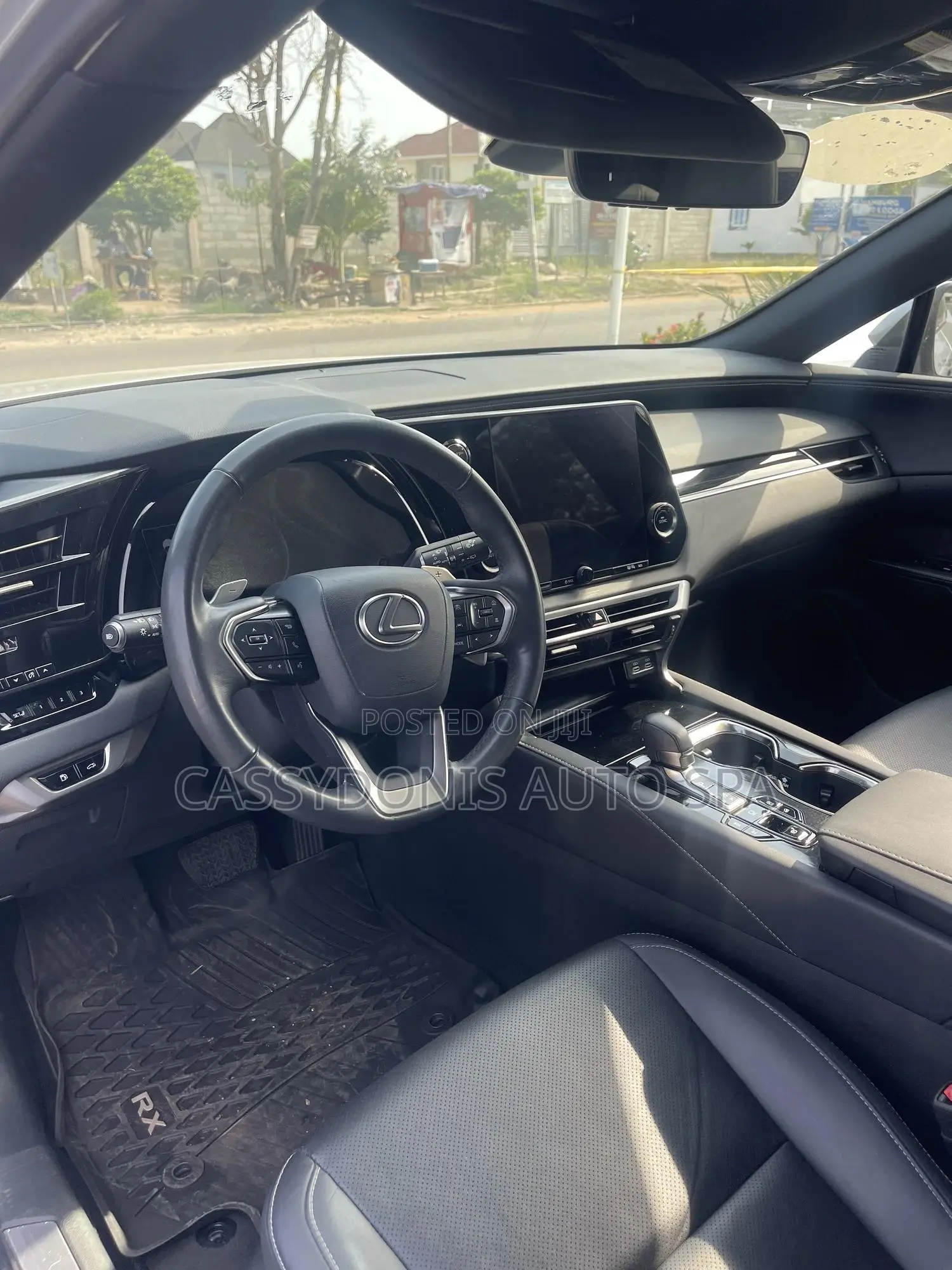 Lexus RX 350L 2023 Silver