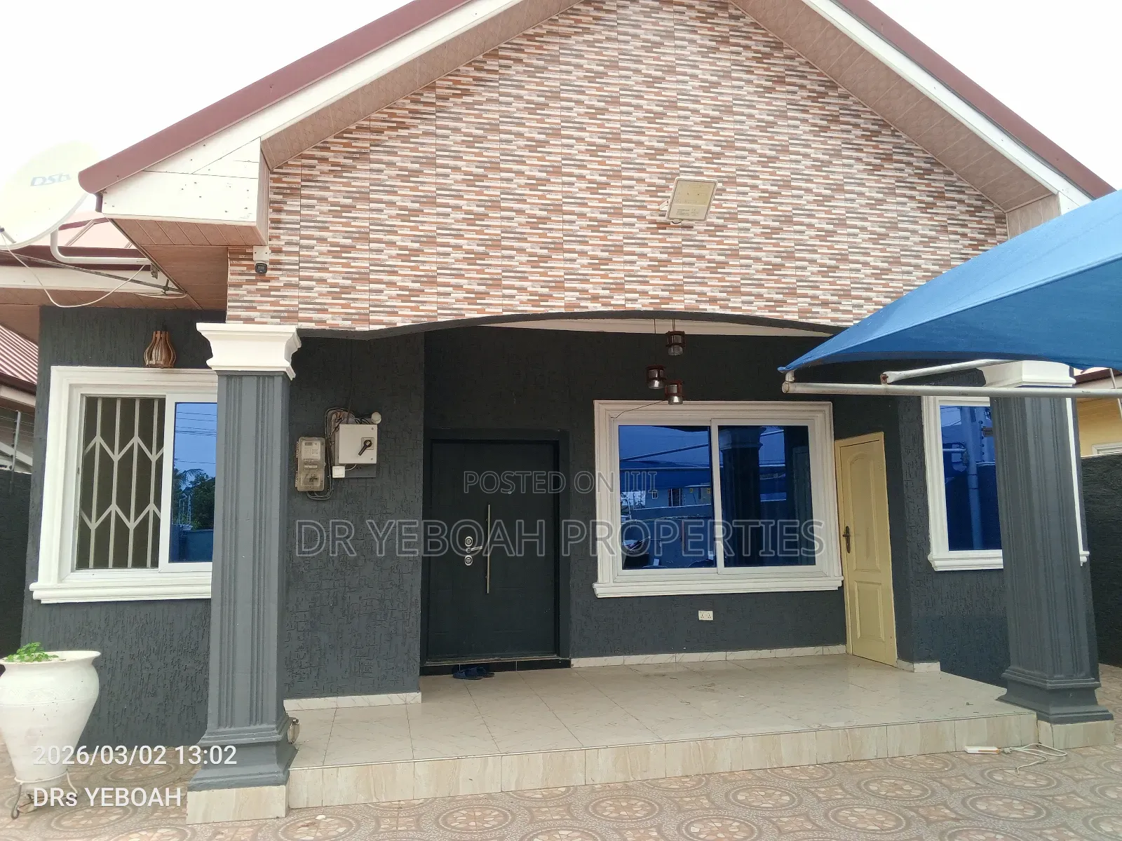 4bdrm House in Spintex Road for rent