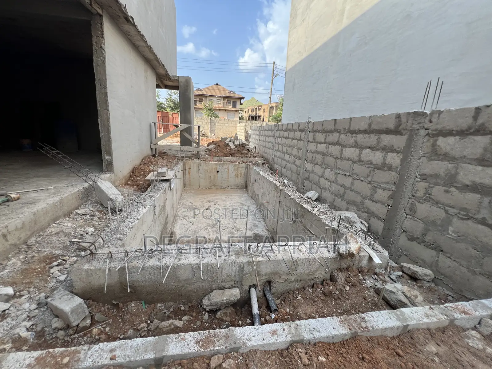 6bdrm House in Abrepo Asubonteng, Kumasi Metropolitan for sale