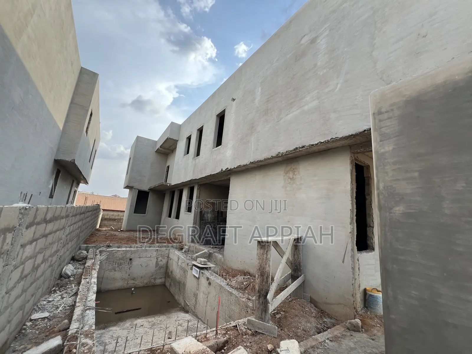 6bdrm House in Abrepo Asubonteng, Kumasi Metropolitan for sale