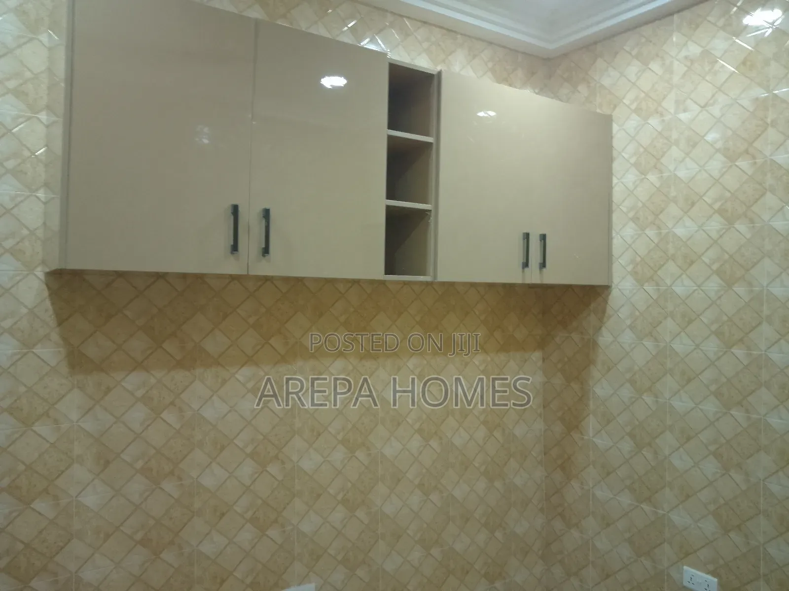 2bdrm Apartment in Arepa Homes, Doku for rent