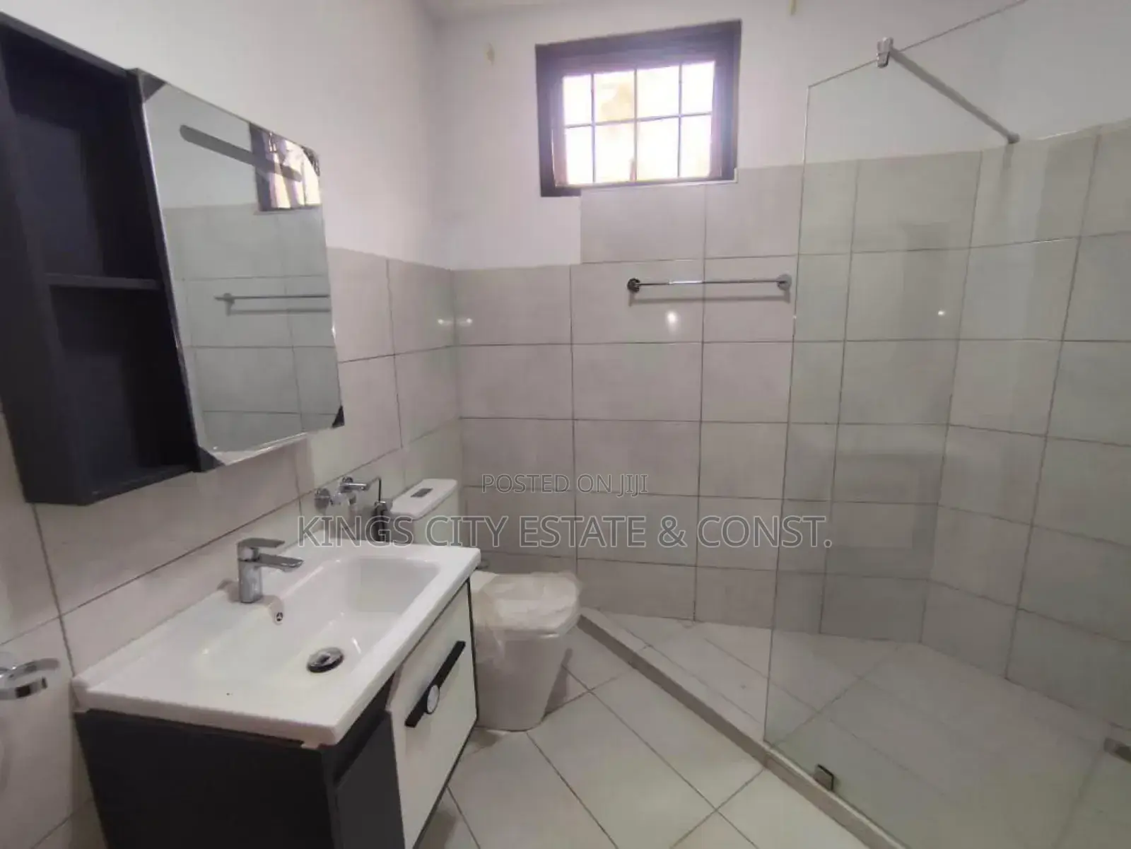 2bdrm Apartment in Ayawaso, Pokuase for rent