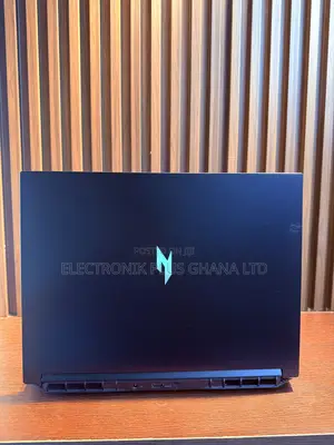 Laptop Acer Nitro 17 16GB Intel Core 7 SSD 1T