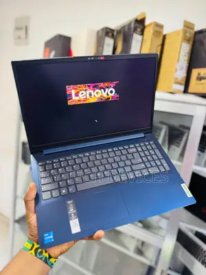 Laptop Lenovo IdeaPad 1 8GB Intel Core i5 SSD 512GB