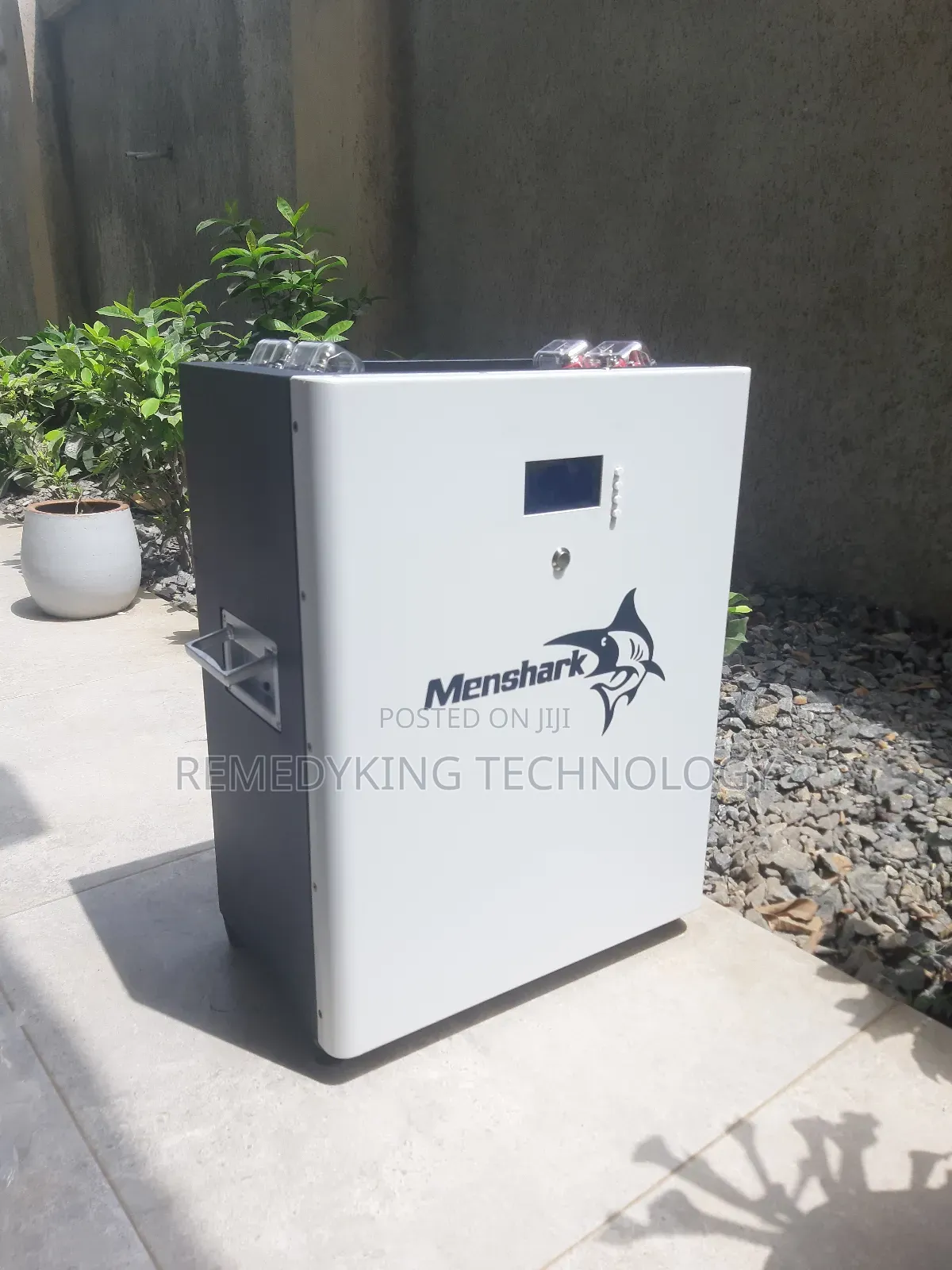 25.6v 300ah Lithium Battery