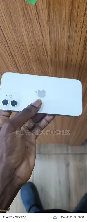 Apple iPhone 12 64 GB White