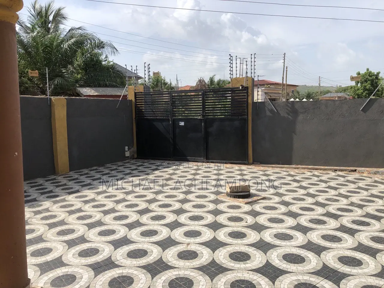 1bdrm House in Old Ashongman for rent
