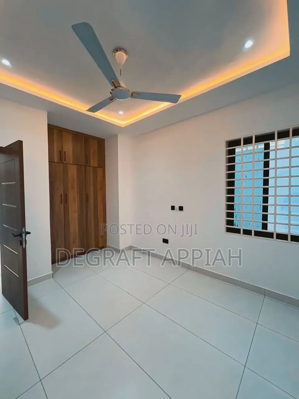 4bdrm Duplex in East Legon Hills for sale