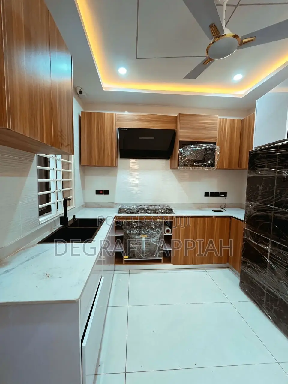 4bdrm Duplex in East Legon Hills for sale