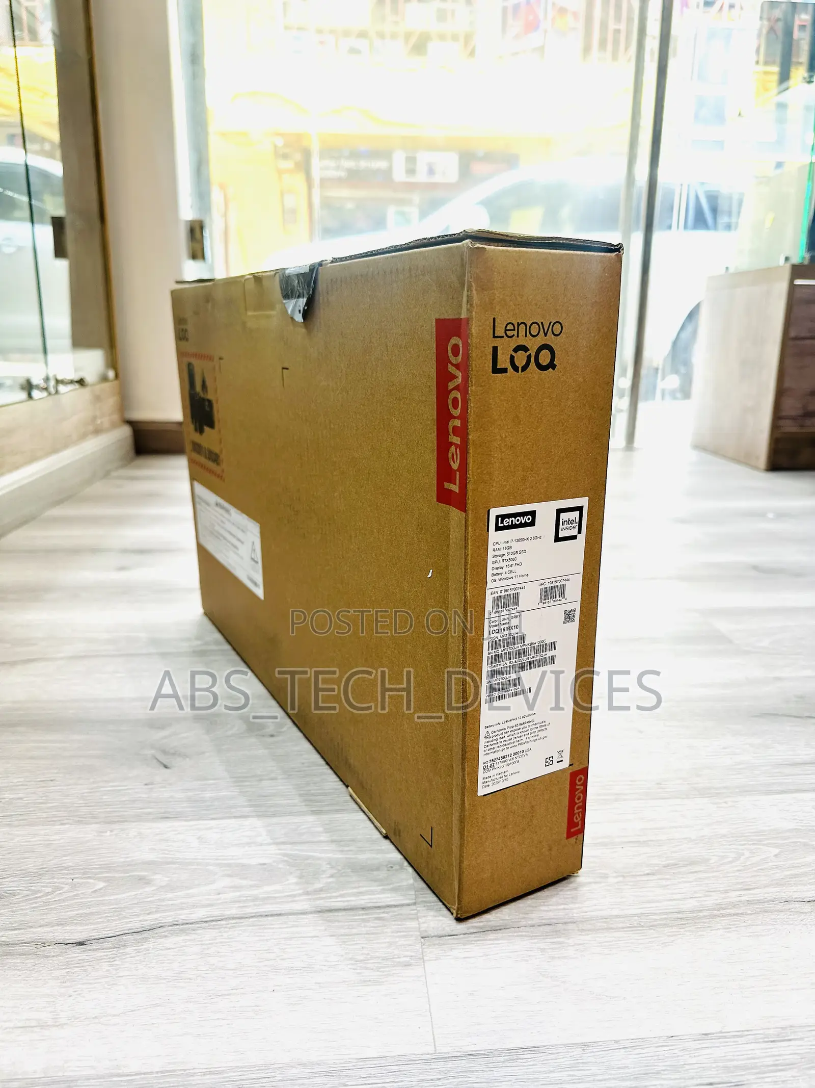 New Laptop Lenovo LOQ 15IRH8 16GB Intel Core i7 SSD 512GB