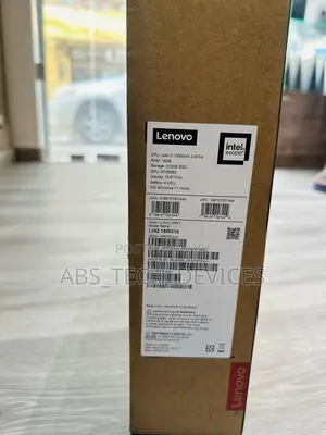 New Laptop Lenovo LOQ 15IRH8 16GB Intel Core i7 SSD 512GB