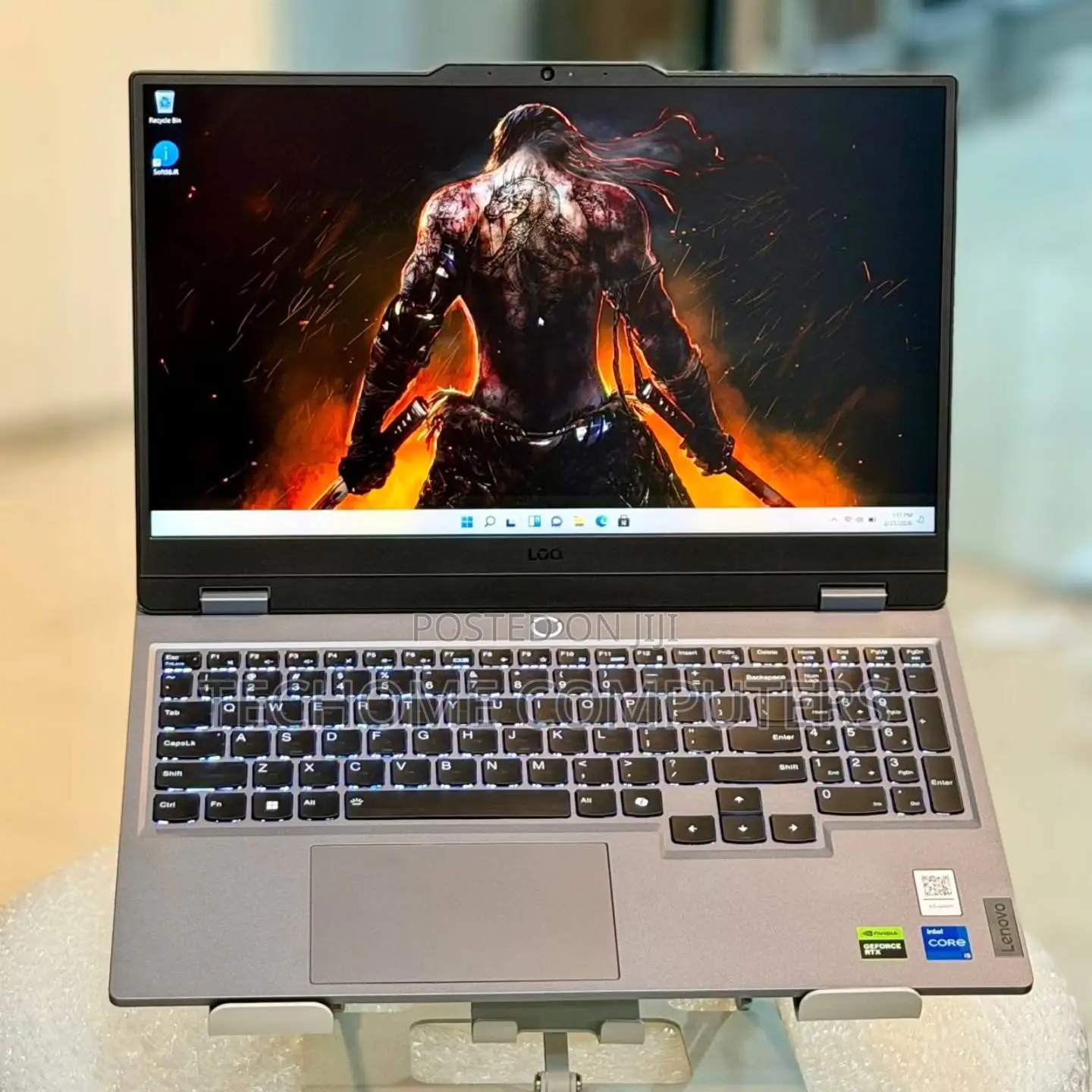 Laptop Lenovo LOQ 15IRH8 16GB Intel Core i5 SSD 512GB
