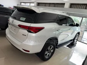 New Toyota Fortuner 2025 White