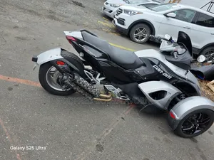 Can-Am Spyder 2009 White