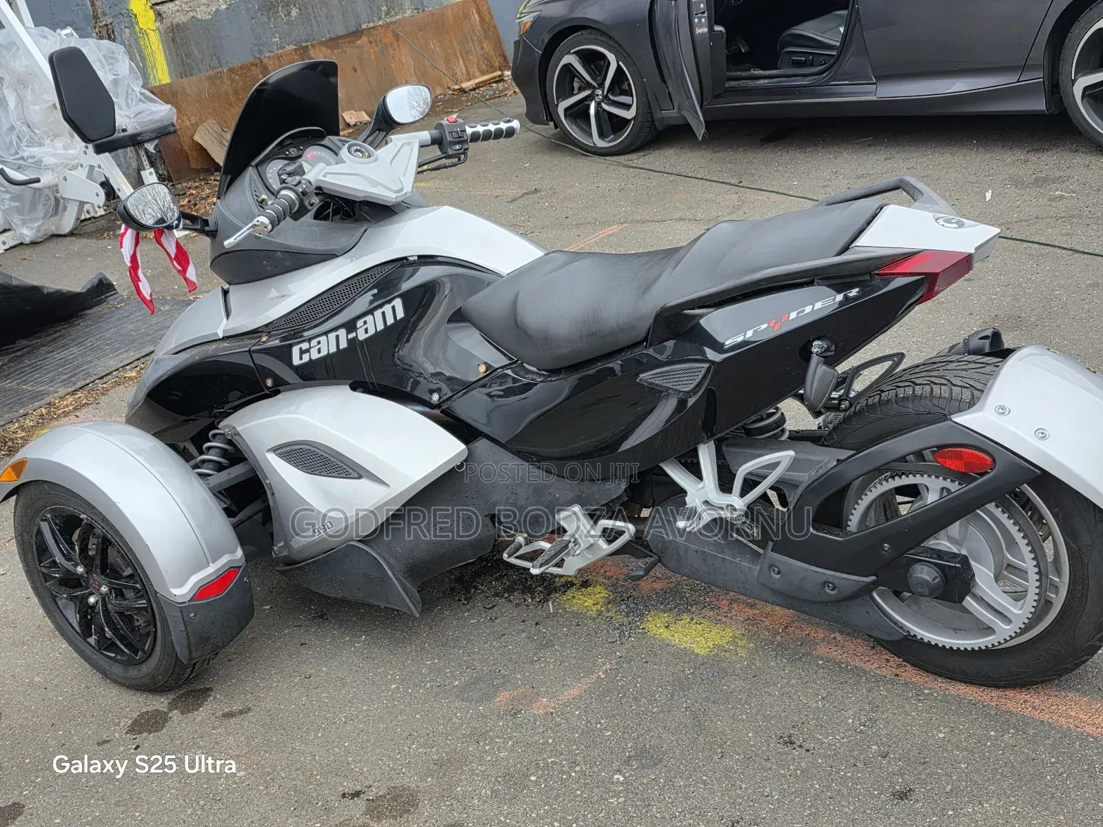 Can-Am Spyder 2009 White