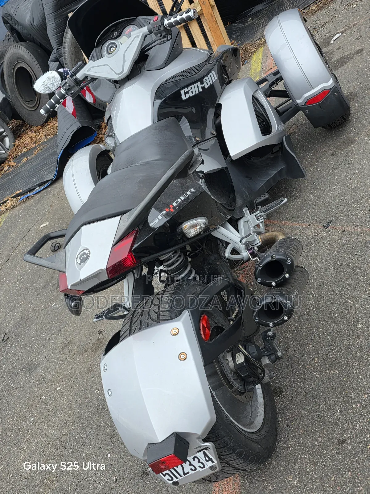 Can-Am Spyder 2009 White