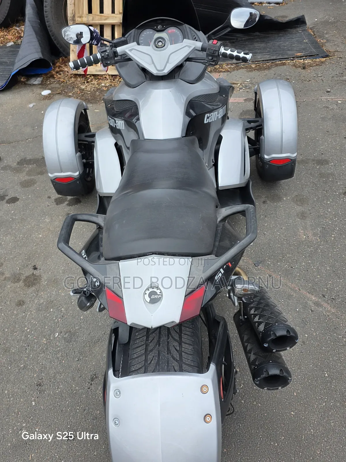 Can-Am Spyder 2009 White