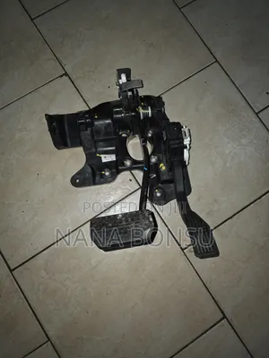 Chevrolet Spart Accelerator and Break Padels