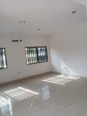 3bdrm Bungalow in Oyarifa for rent